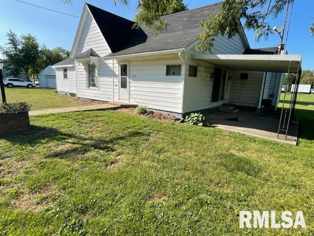 102 West State Street Modesto, IL 62667 - Photo 2 of 29