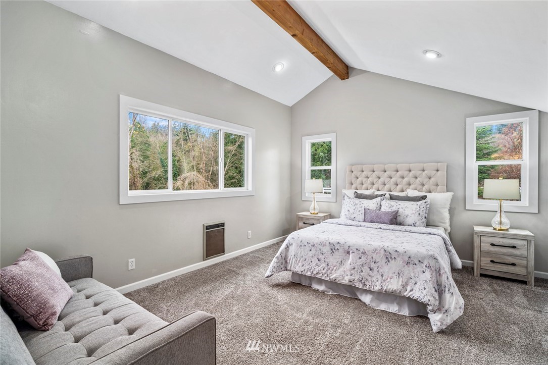2020 Vine Road Brier, WA 98036 - Photo 18 of 34 Gallery Image 18