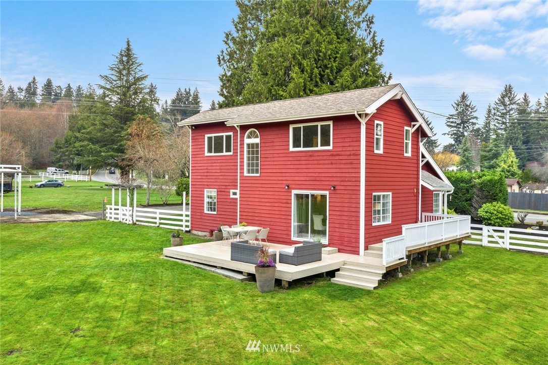 2020 Vine Road Brier, WA 98036 - Photo 25 of 34 Gallery Image 25