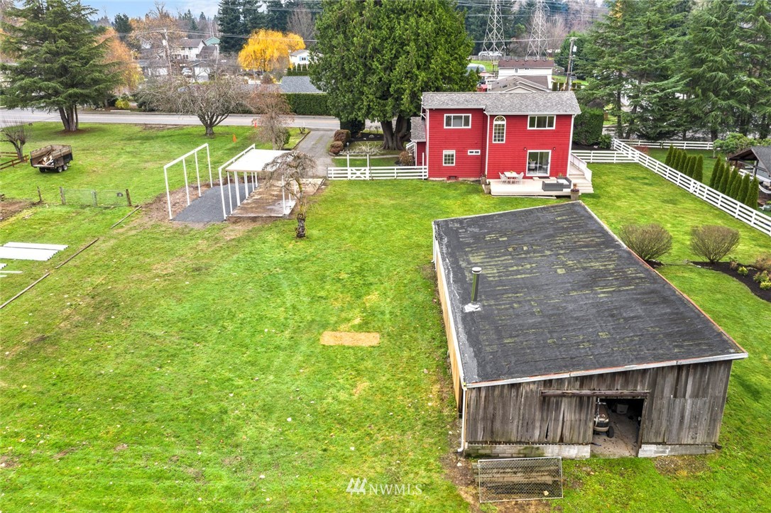 2020 Vine Road Brier, WA 98036 - Photo 28 of 34 Gallery Image 28
