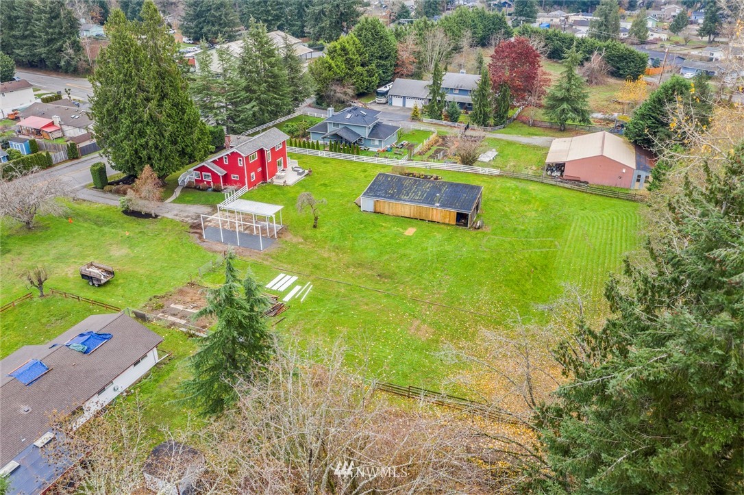 2020 Vine Road Brier, WA 98036 - Photo 29 of 34 Gallery Image 29