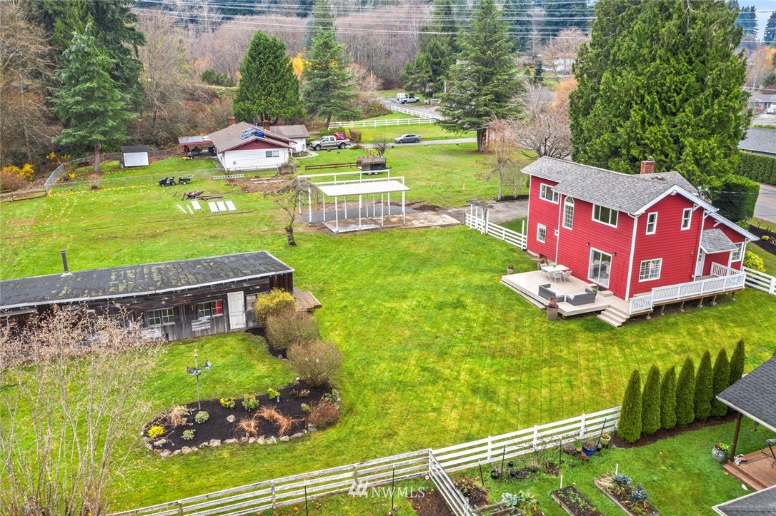 2020 Vine Road Brier, WA 98036 - Photo 30 of 34 Gallery Image 30