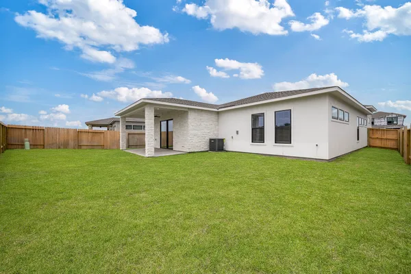 $388,900 | 1808 Drover Lane, Rosenberg, TX 77471