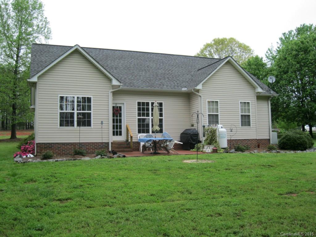 7082 Pine Ridge Drive, Unit 7 Denver, NC 28037 - Photo 15 of 21 Gallery Image 15