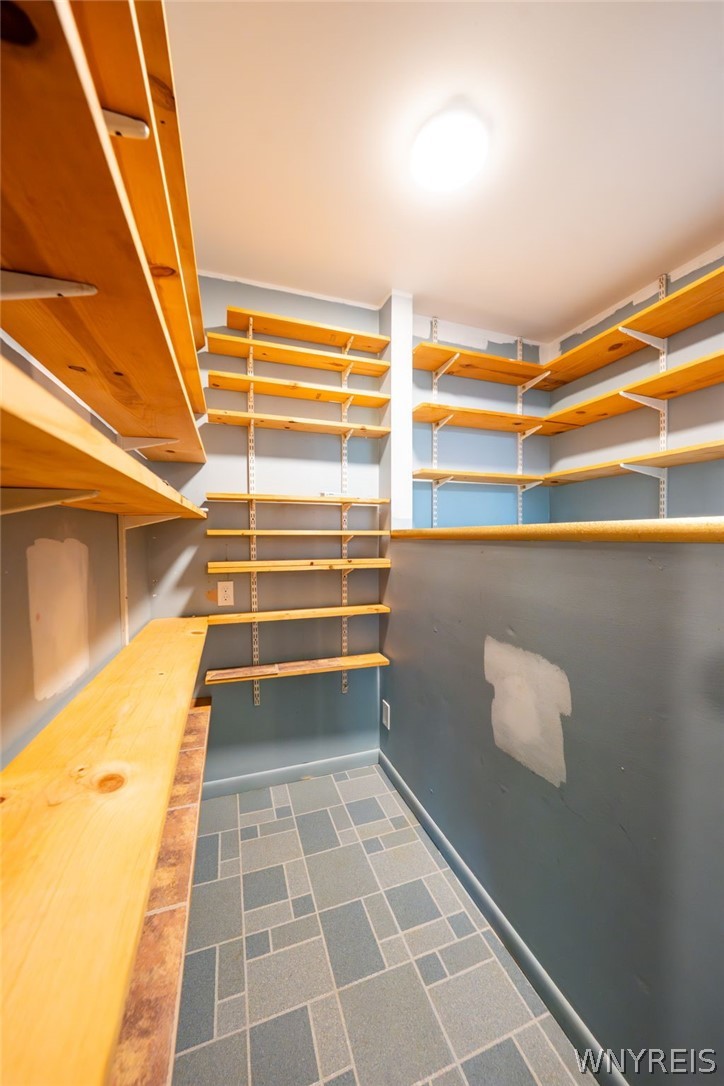 1928 Reading Road West Falls, NY 14170 - Photo 25 of 37 Walk-in pantry