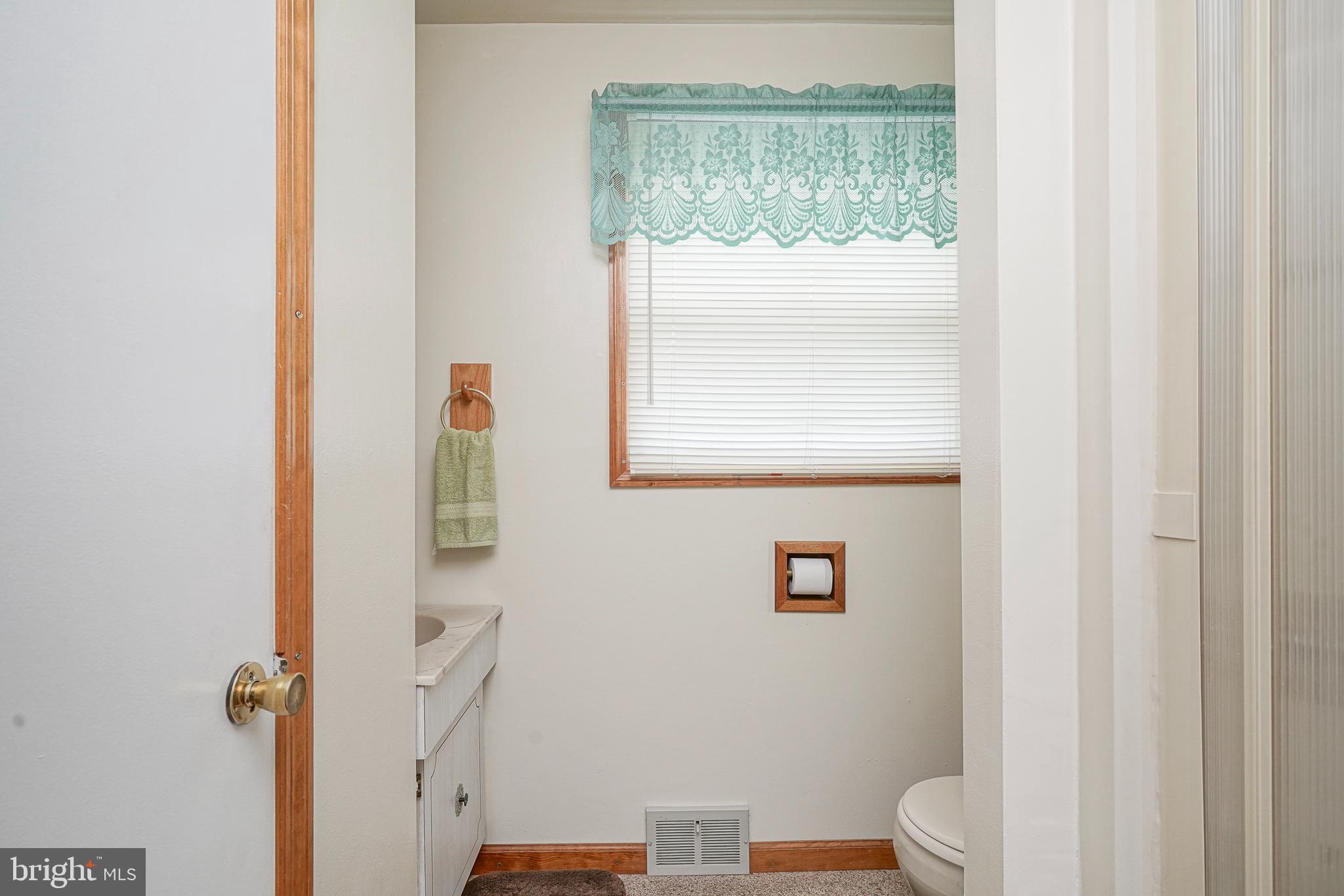 522 Cloverdale Road Blackwood, NJ 08012 - Photo 14 of 26 Bath