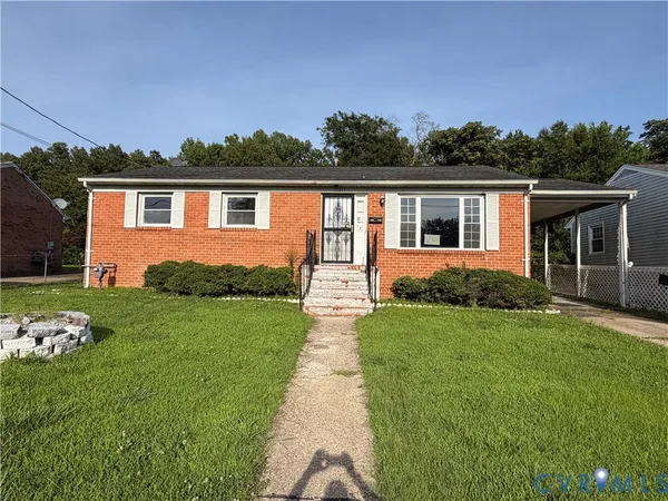 $160,000 | 1121 East Booker Circle, Petersburg, VA 23803