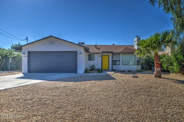 $3,400 | 3022 North 34th Place, Phoenix, AZ 85018
