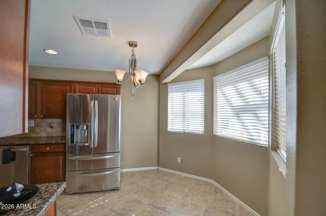 $3,400 | 3022 North 34th Place, Phoenix, AZ 85018