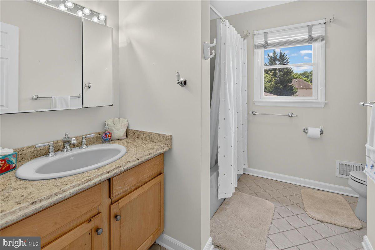 1491 Kuser Road Hamilton, NJ 08619 - Photo 26 of 42
