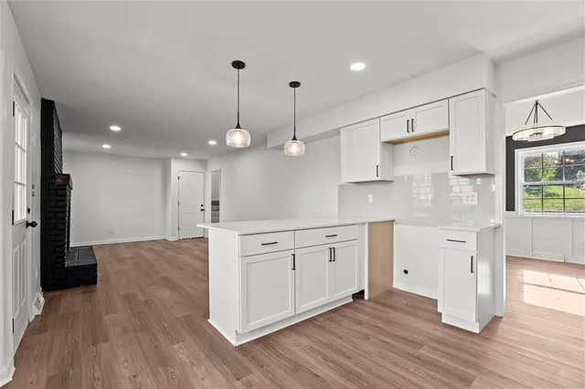 $389,000 | 1014 North Forest Lane, Liberty, MO 64068