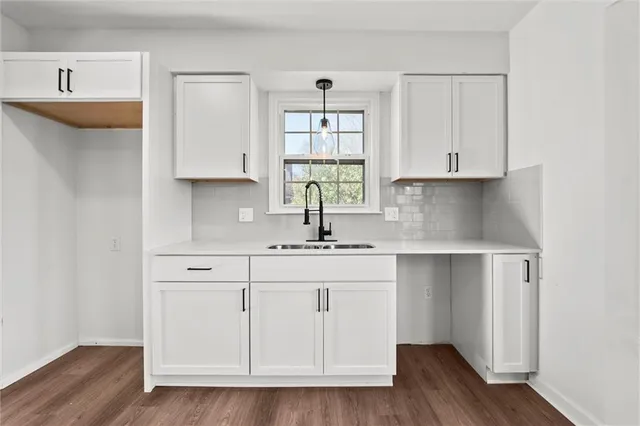 $389,000 | 1014 North Forest Lane, Liberty, MO 64068