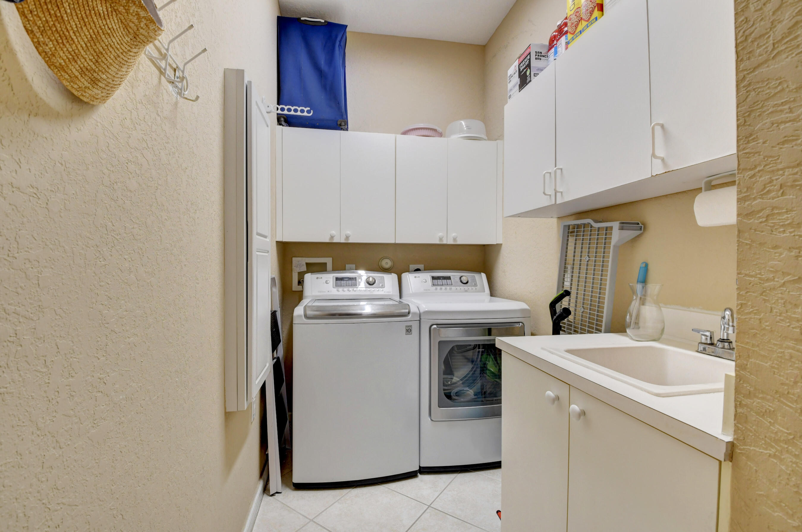 7015 Vivaldi Lane Delray Beach, FL 33446 - Photo 35 of 70 DSC_1540_1_2_3_4