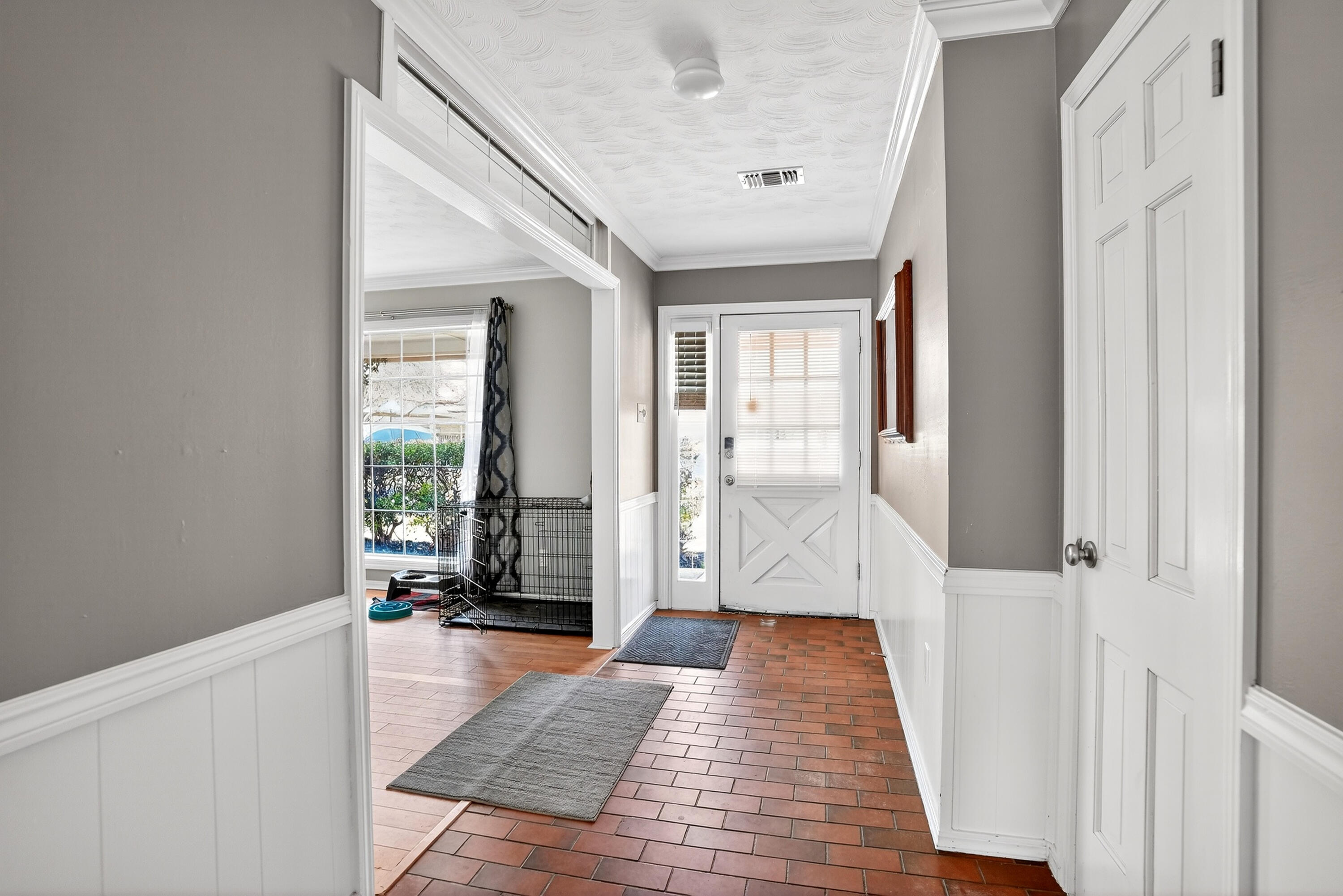 2113 62nd Street Lubbock, TX 79412 - Photo 3 of 33 DSC00172