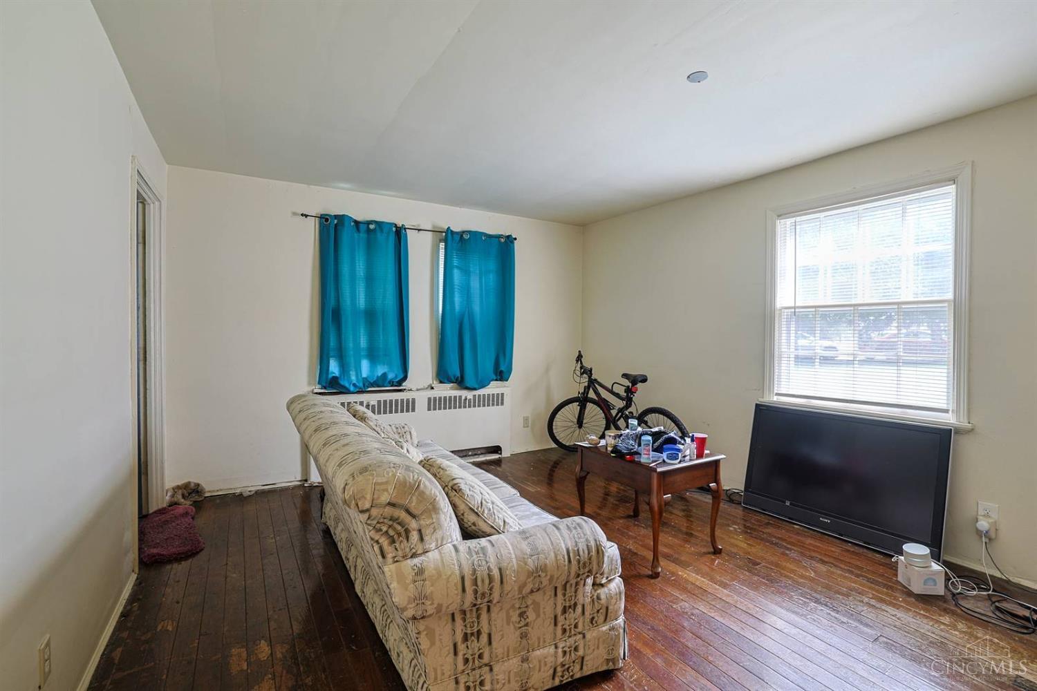 3097 Riddle View Lane Cincinnati, OH 45220 - Photo 18 of 29 Gallery Image 18