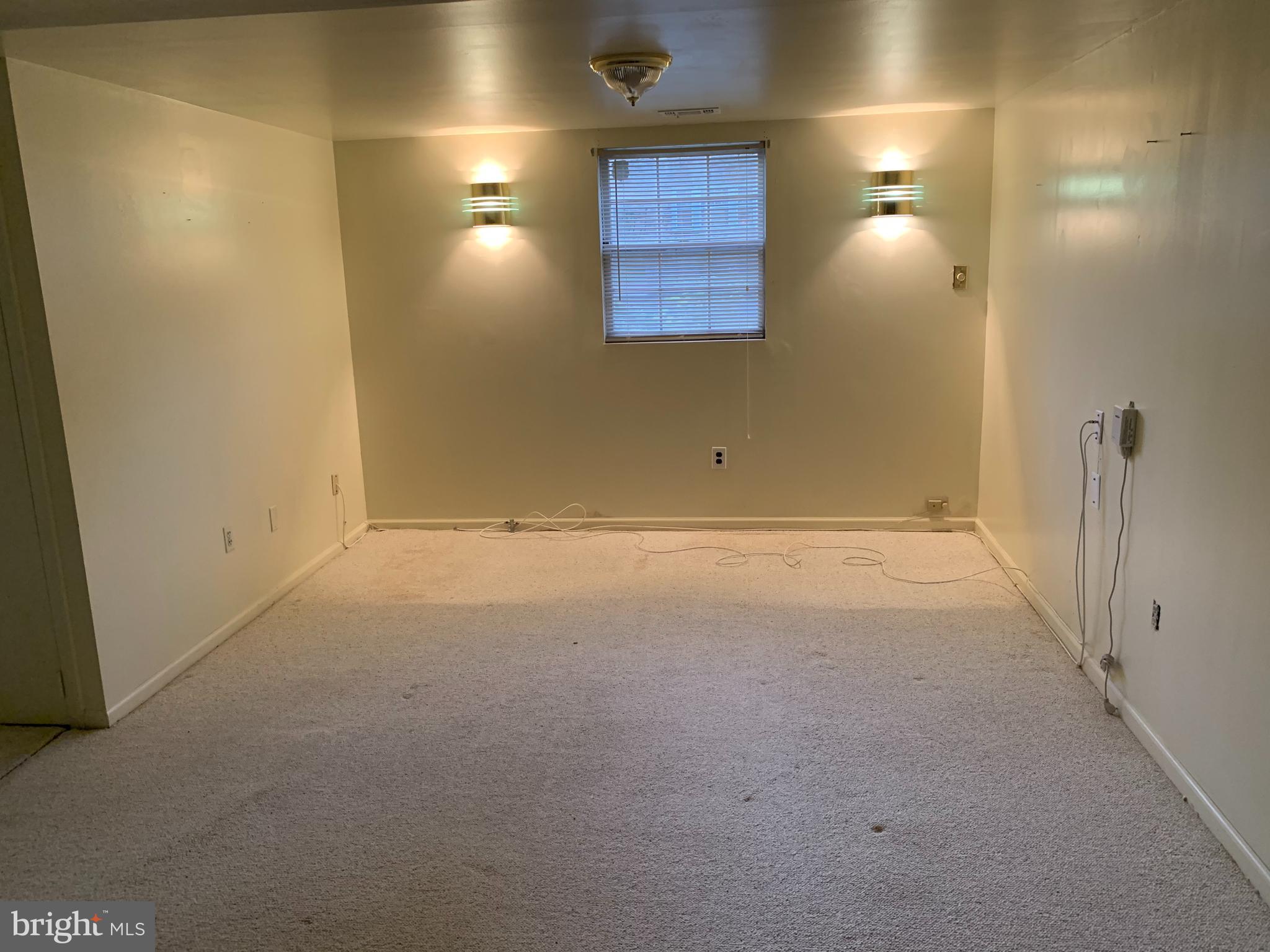 3503 St James Road Baltimore, MD 21244 - Photo 11 of 17