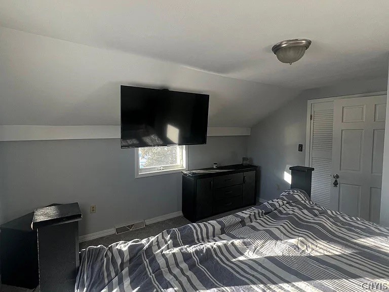 6049 South Bay Road Cicero, NY 13039 - Photo 16 of 33