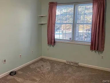 $3,000 | 6049 South Bay Road, Cicero, NY 13039