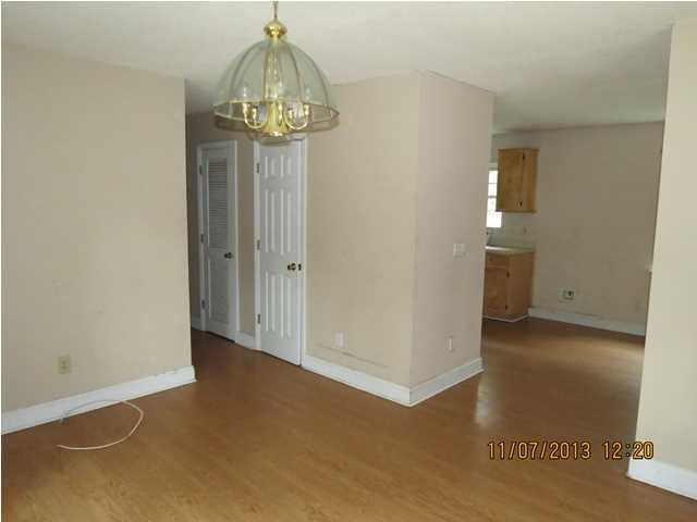 1208 Venning Road Mount Pleasant, SC 29464 - Photo 10 of 18 Additional Photo