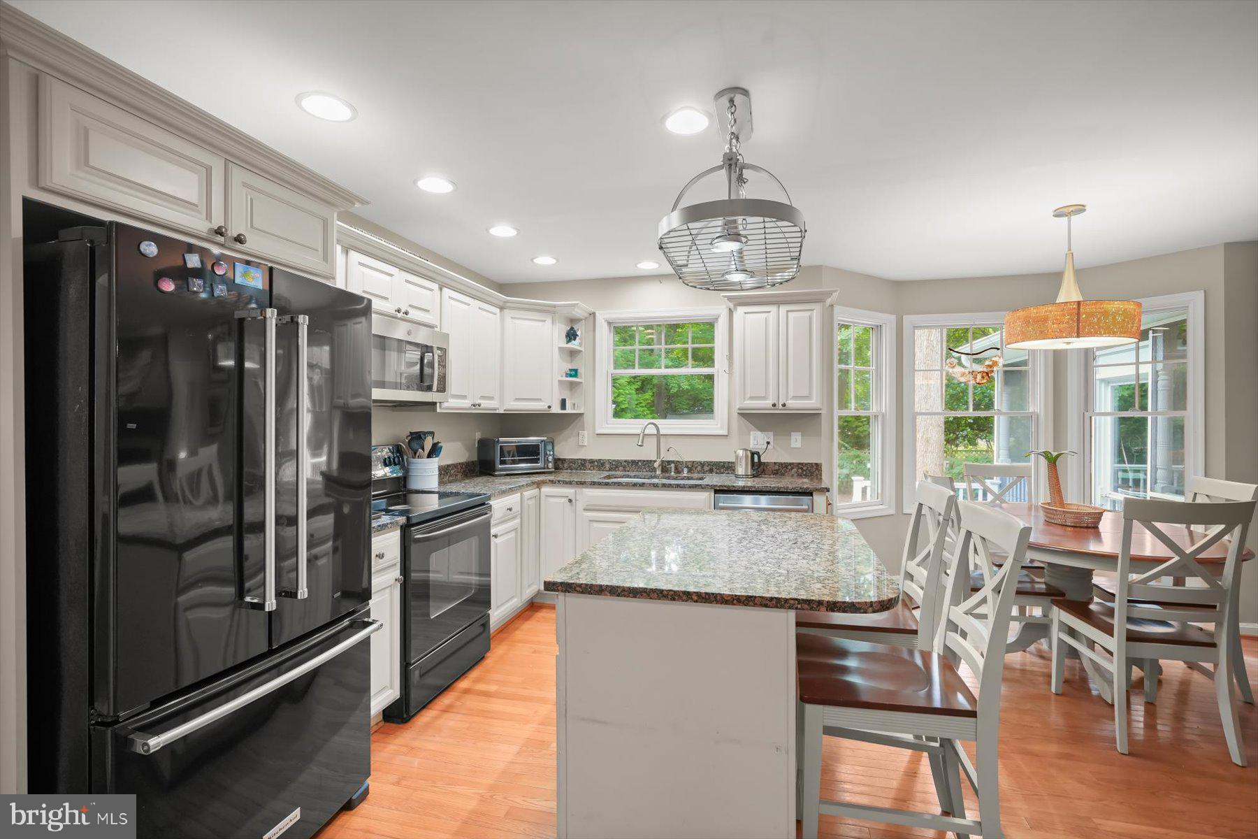 2691 Claibourne Road Annapolis, MD 21403 - Photo 13 of 62