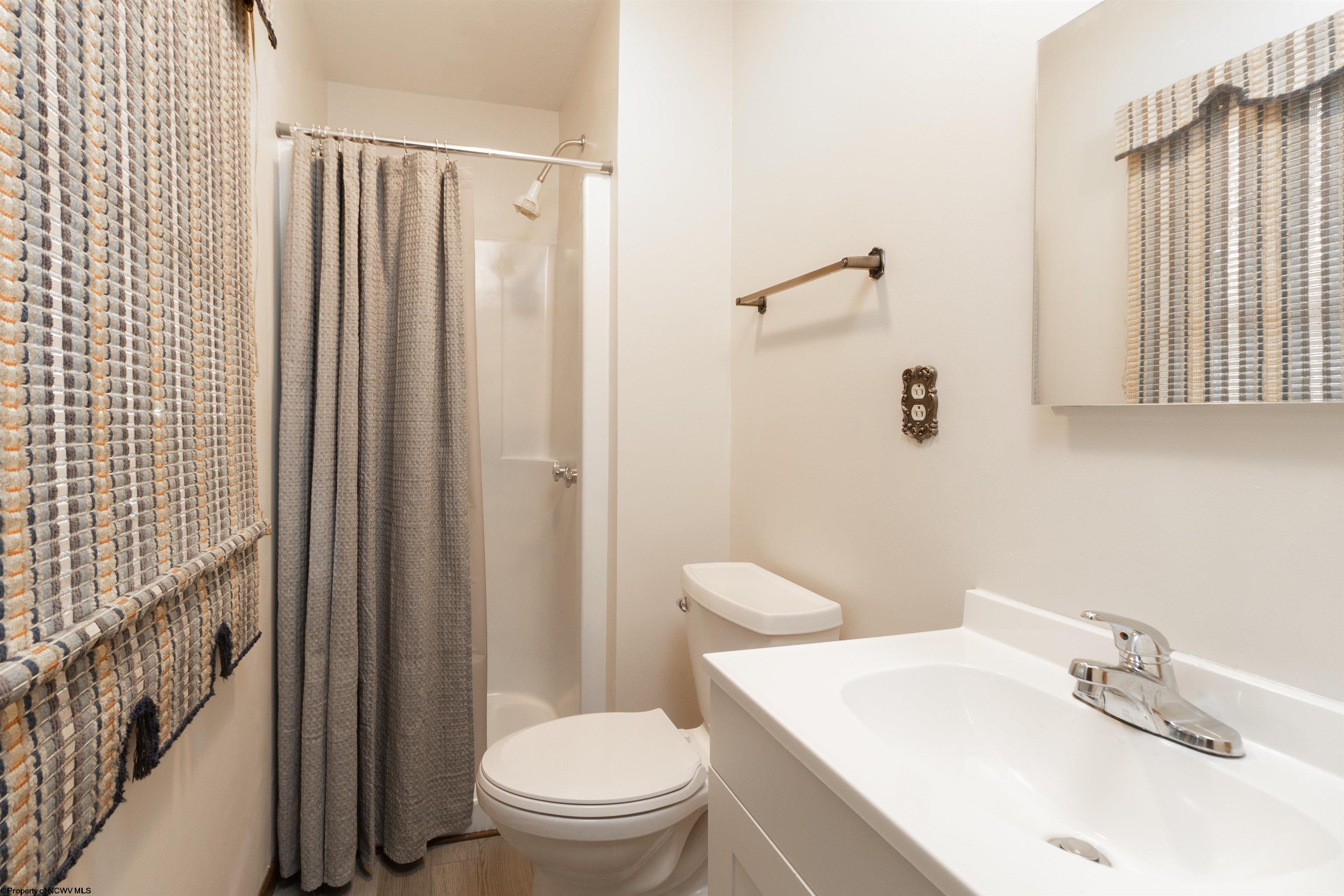 95 Cimarron Road Clarksburg, WV 26301 - Photo 18 of 40 Gallery Image 18