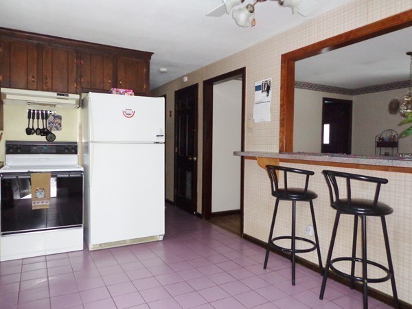 257 Wilbraham Road Monson, MA 01057 - Photo 8 of 19