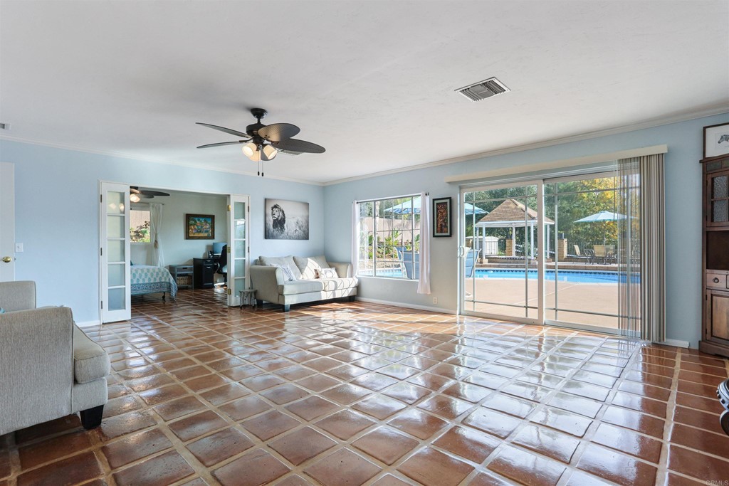 1188 Crystal Lane El Cajon, CA 92020 - Photo 14 of 26 a living room with furniture