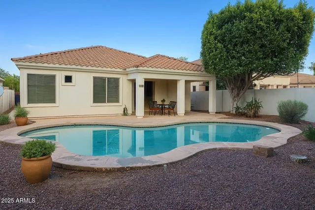 $2,750 | 231 East Krista Way, Tempe, AZ 85284