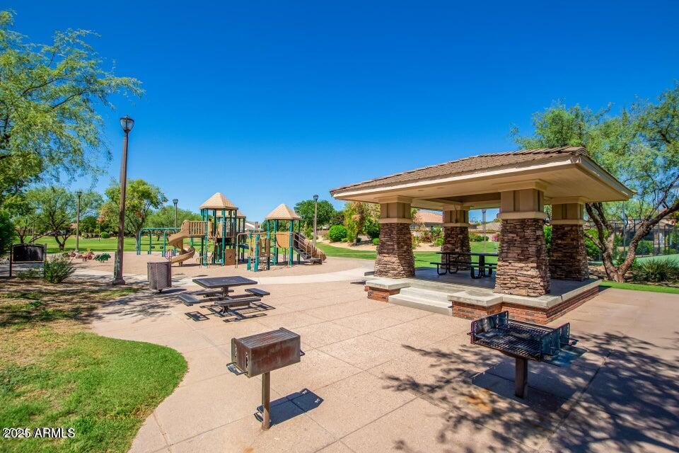 231 East Krista Way Tempe, AZ 85284 - Photo 17 of 20 a view of a backyard with sitting area