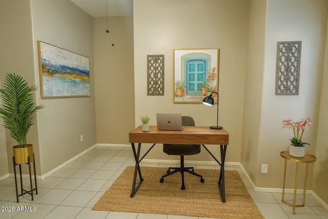 $2,750 | 231 East Krista Way, Tempe, AZ 85284