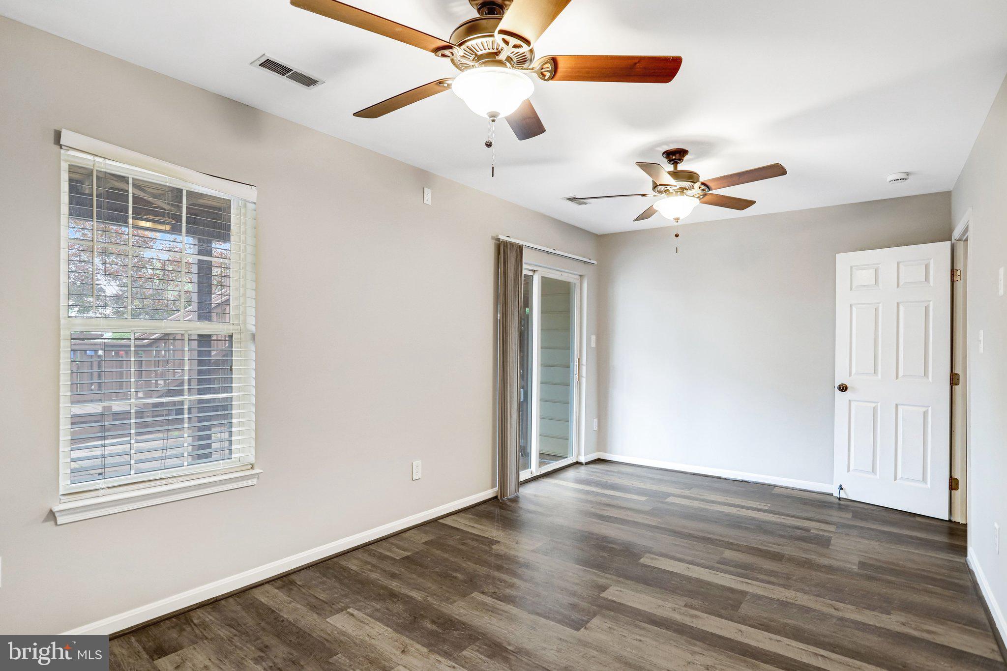 122 Goldsworth Terrace Southwest Leesburg, VA 20175 - Photo 20 of 31