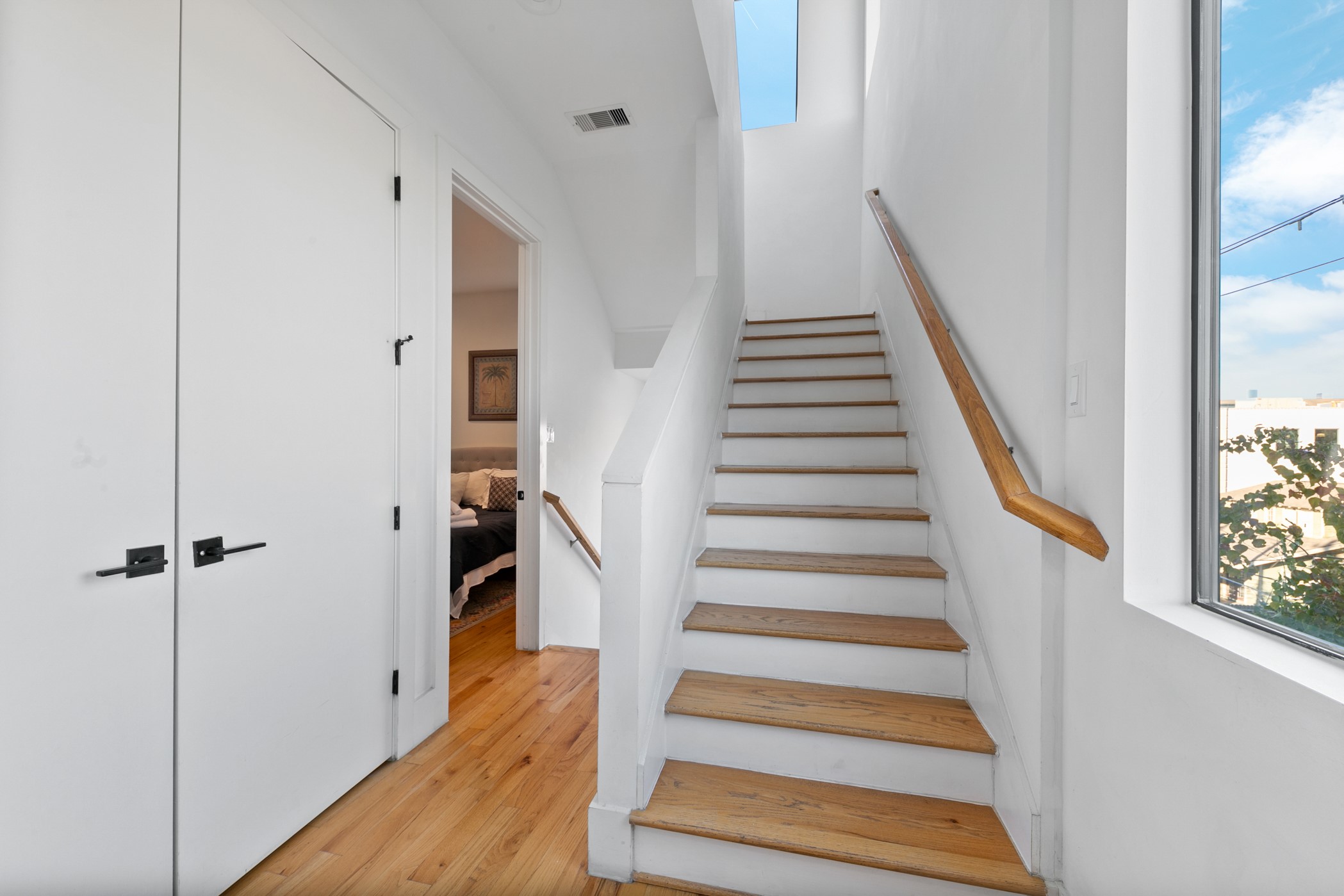 604 Oakley Street Houston, TX 77006 - Photo 19 of 38