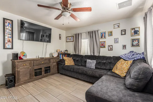 $284,980 | 3036 West Cypress Street, Phoenix, AZ 85009