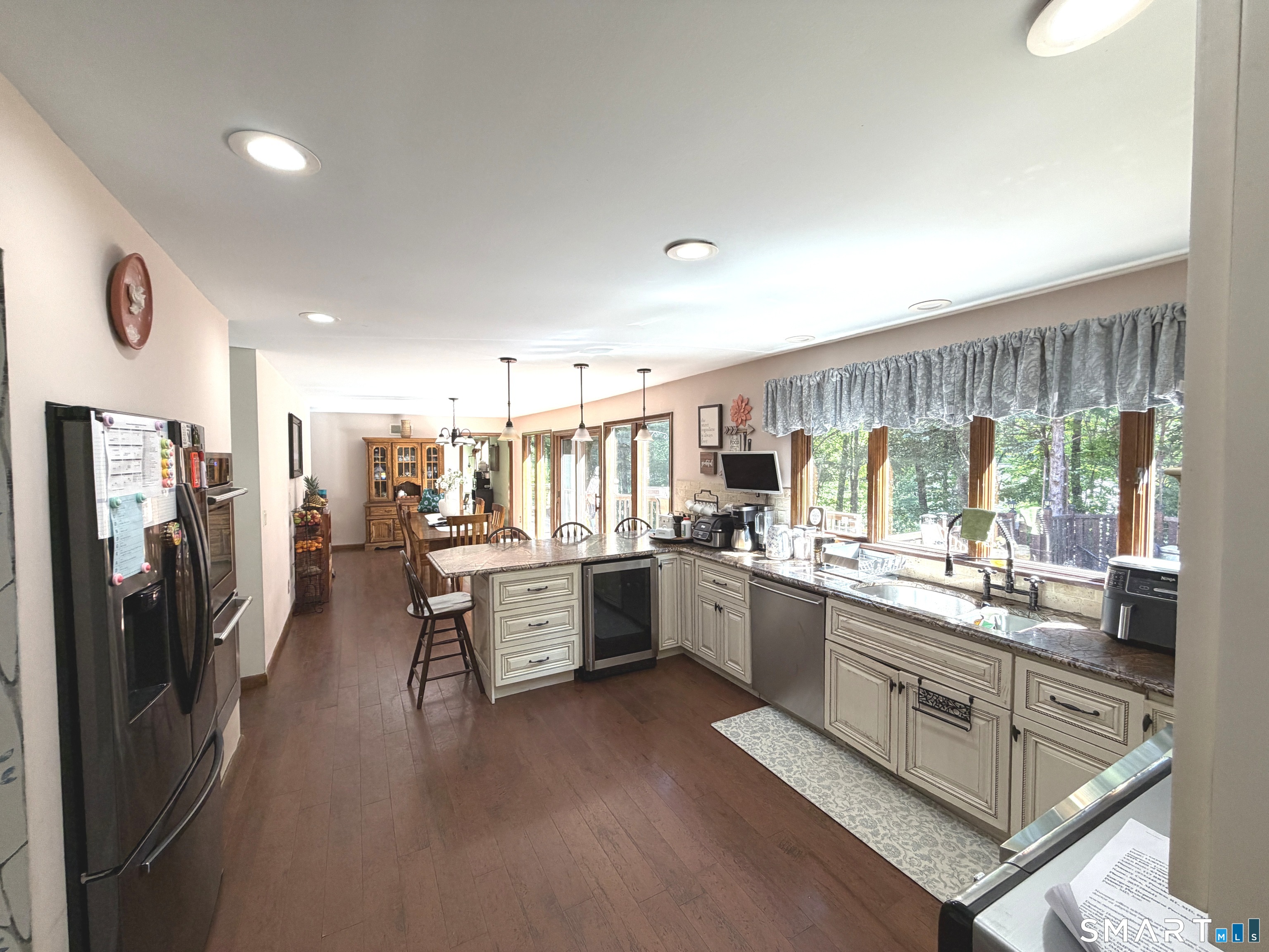 117 Brushy Hill Road Newtown, CT 06470 - Photo 18 of 38