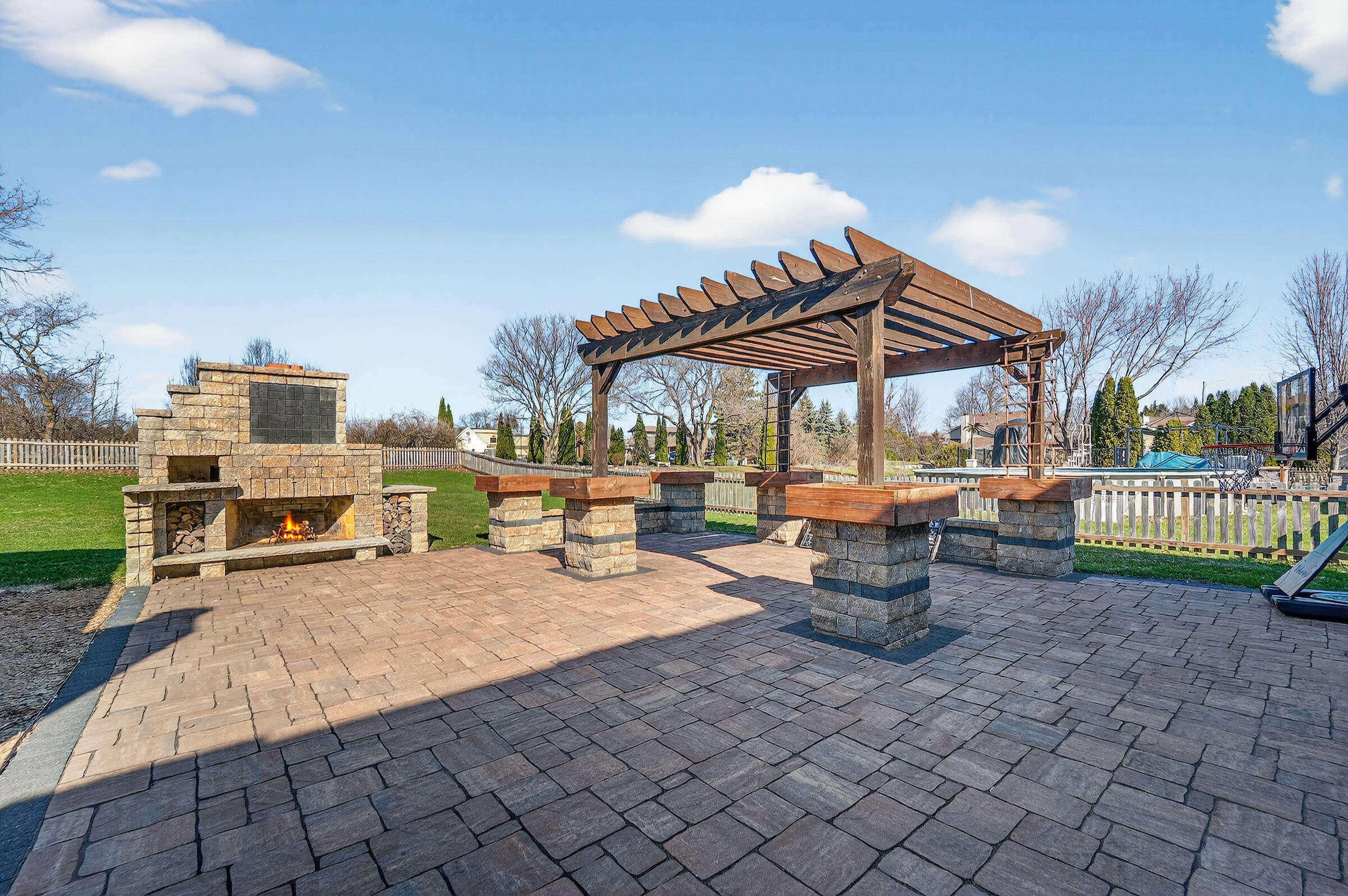 W199N17111 Ridgeway Drive Jackson, WI 53037 - Photo 27 of 29 Outdoor FP & pergola