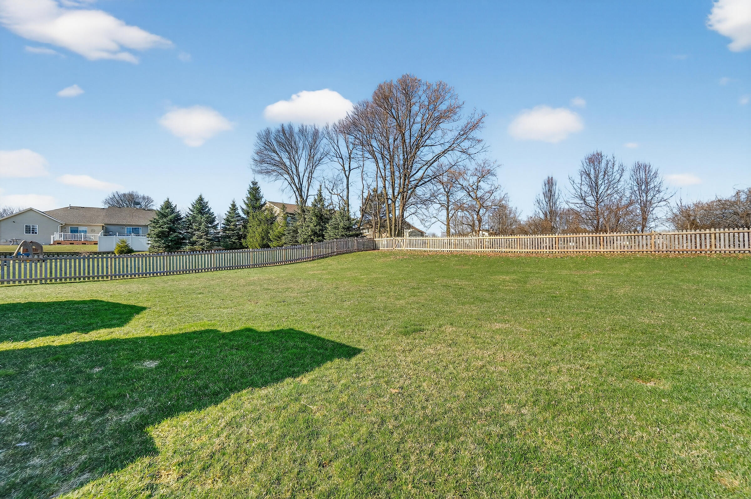 W199N17111 Ridgeway Drive Jackson, WI 53037 - Photo 28 of 29 Large park-like backyard