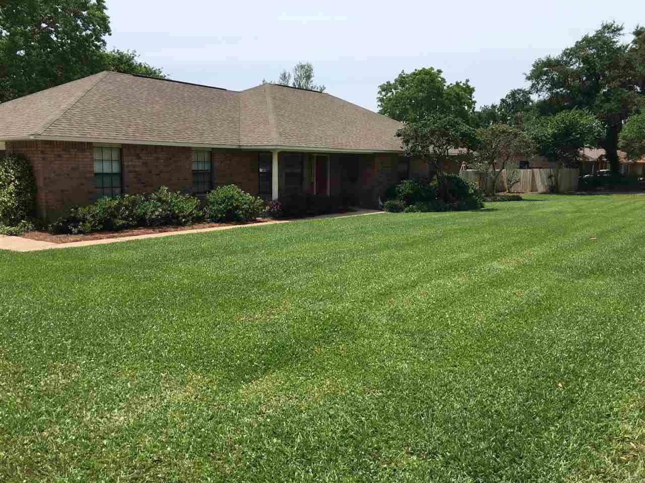 3037 Ranchette Square Gulf Breeze, FL 32563 - Photo 1 of 22 Gallery Image 1