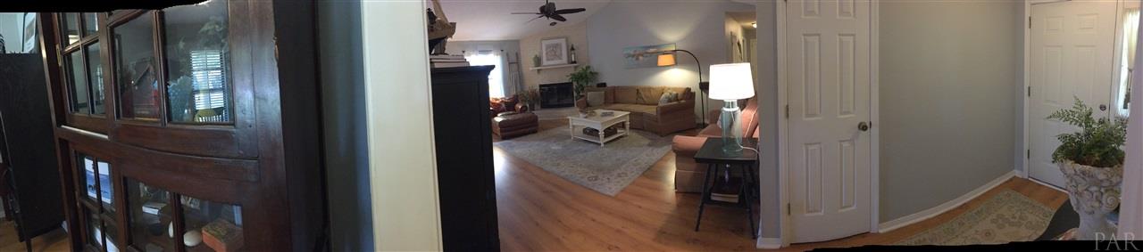 3037 Ranchette Square Gulf Breeze, FL 32563 - Photo 3 of 22 Gallery Image 3
