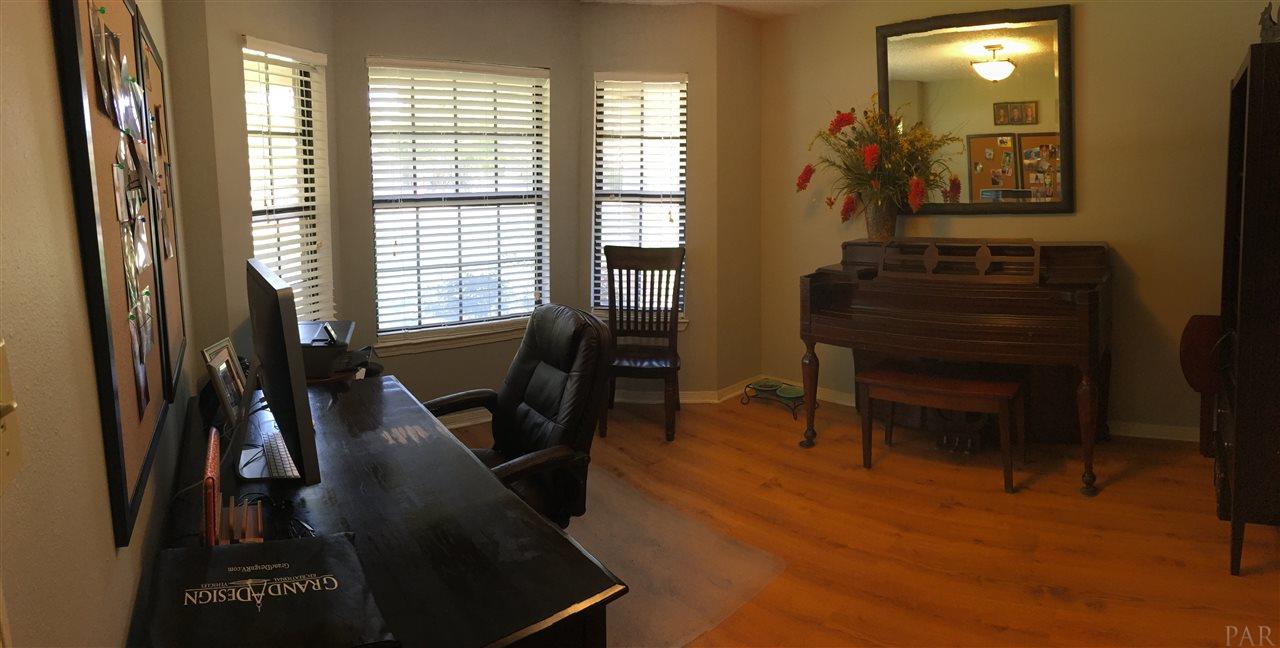 3037 Ranchette Square Gulf Breeze, FL 32563 - Photo 6 of 22 Gallery Image 6