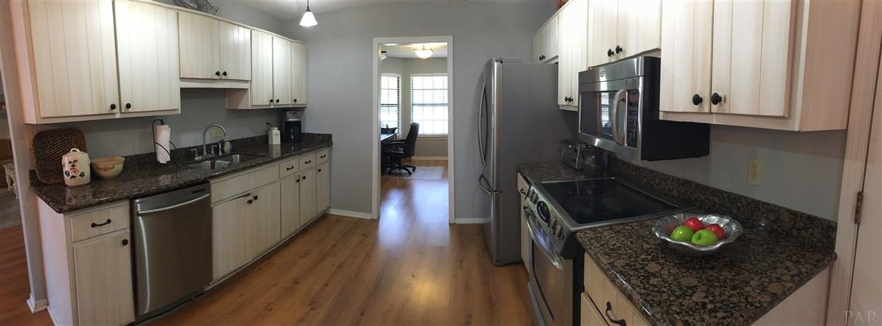 3037 Ranchette Square Gulf Breeze, FL 32563 - Photo 7 of 22 Gallery Image 7