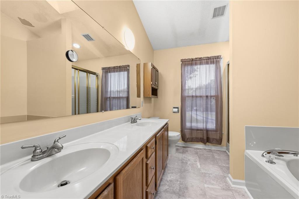 5200 Robin Lane Randleman, NC 27317 - Photo 20 of 40