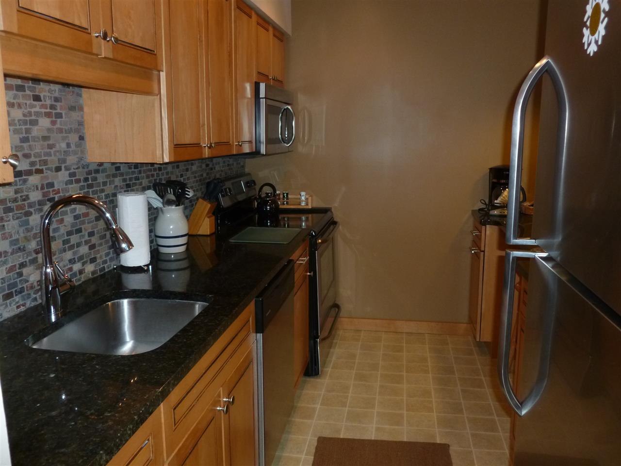 536 East Mountain Road, Unit 76 Killington, VT 05751 - Photo 3 of 18 Gallery Image 3