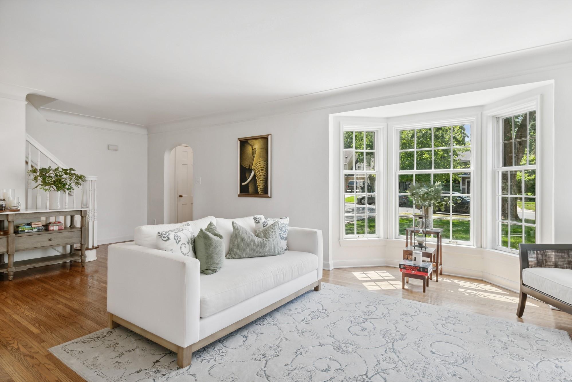 4825 Maple Road Edina, MN 55424 - Photo 8 of 26