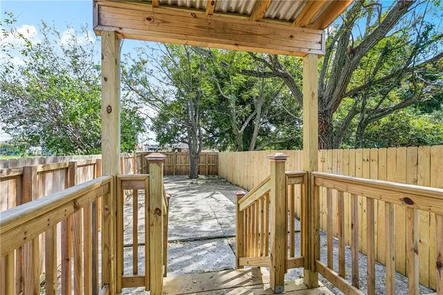 $1,750 | 1539 Louisa Street, New Orleans, LA 70117