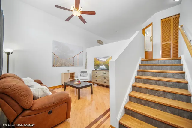 $3,100 | 632 Spring Leaf Drive, Joliet, IL 60431