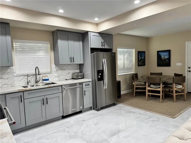 $3,950 | 106 East Linda Vista Avenue, Alhambra, CA 91801