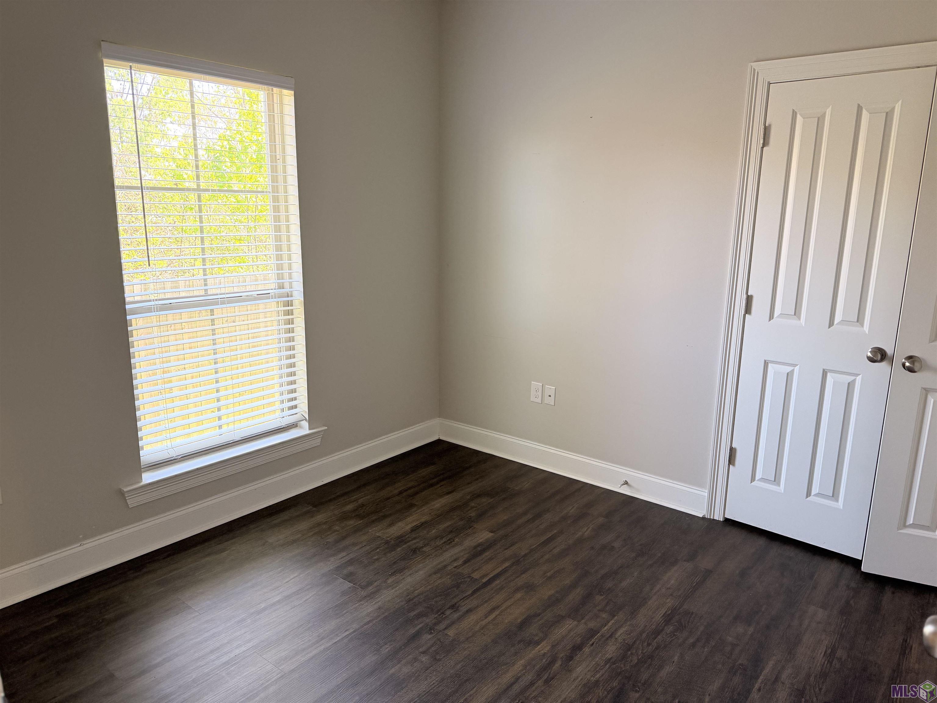 11582 Cottagecreek Road Baton Rouge, LA 70816 - Photo 14 of 27