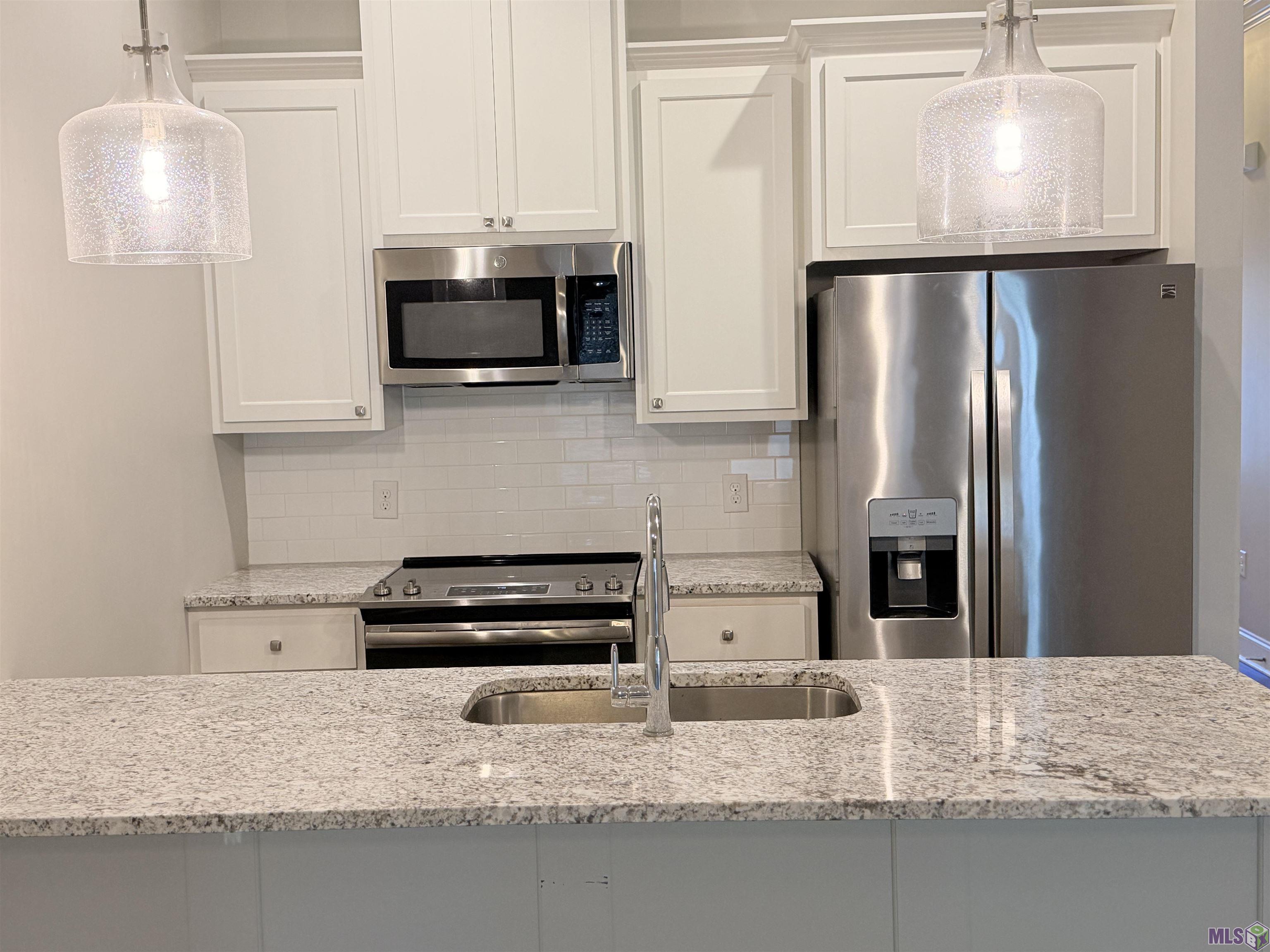 11582 Cottagecreek Road Baton Rouge, LA 70816 - Photo 6 of 27