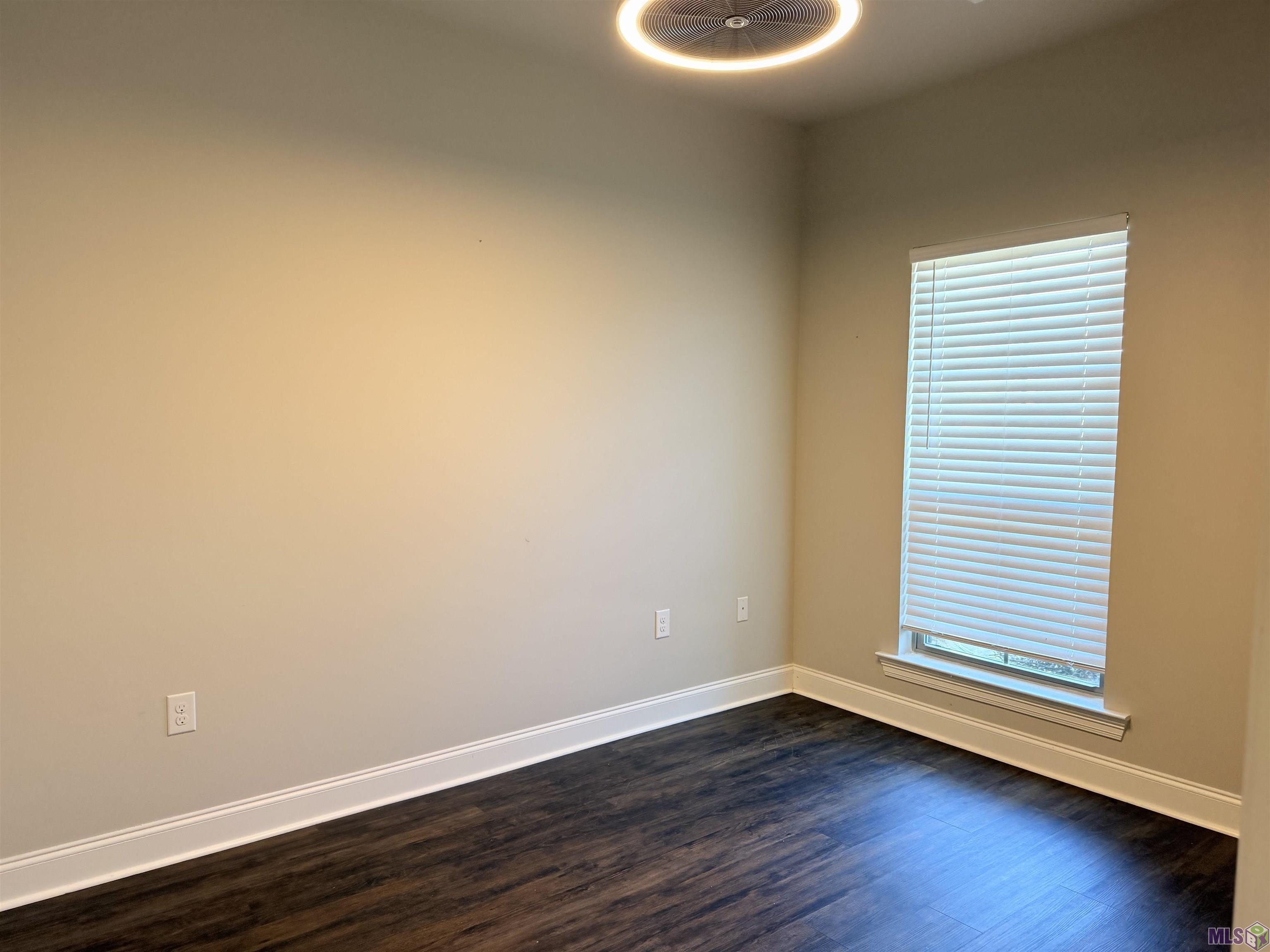 11582 Cottagecreek Road Baton Rouge, LA 70816 - Photo 8 of 27