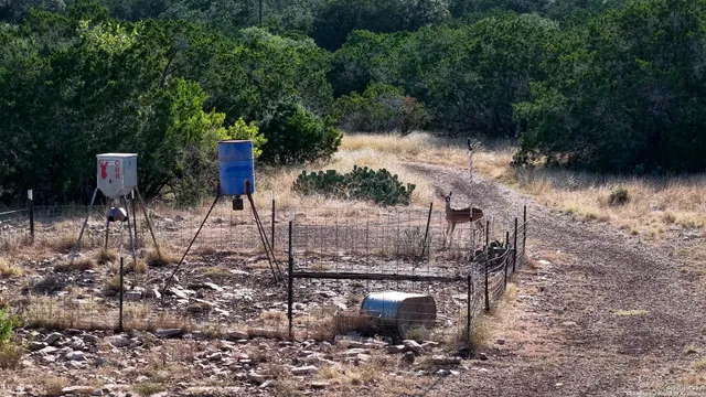 $395,000 | 510 Pr 2535 Mico Tx 78056, Mico, TX 78056